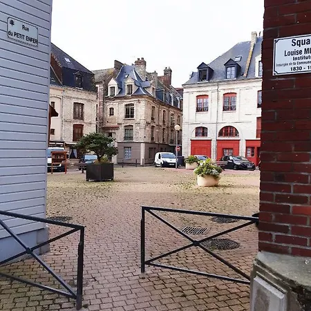 Ferienhaus Maison Entre La Plage Et Le Port
